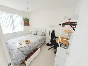Ensuite Double Room, Full Kitchen, In 3-Bed Home - Rom