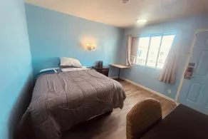Express Inn Near Columbus Airport - Chambre