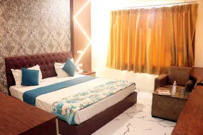 RBS Hotel & Restaurant 5 mint walking distance from Ram Janam Bhumi - Zimmer