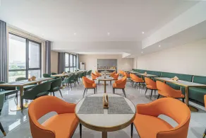 Poltton International Apartment - Restaurant