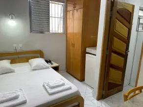 Missouri Hotel - Bathroom