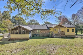 Mt Juliet Getaway w/ Yard: 22 Mi to Nashville - Interiør