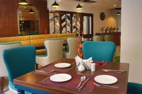Hotel Green - Behind Parmarth Niketan - Restaurant