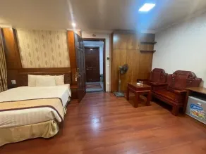 Ngoc Lan 2 Hotel- by Bay Luxury - Værelse