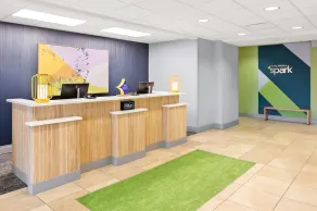 Spark by Hilton Grand Island - Recepción