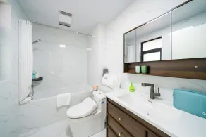 Tyms 3BR 2BA Apt  Gubei Fully Furnished - Badeværelse