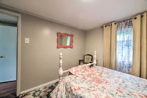 Cheerful Grand Rivers Cottage, 1/2 Mi to Lake - Innenbereich