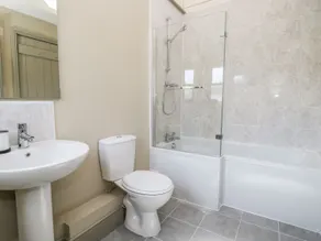 Providence Cottage - Badezimmer