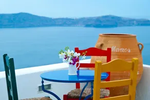 Manos Small World - Restaurant