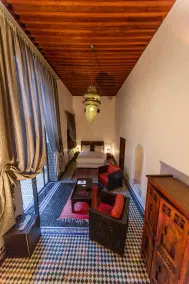 Riad Said - Room