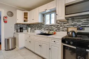 11 Mi to Manhattan: Pet-Friendly Duplex w/ Yard! - Interiør