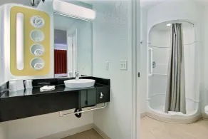 Motel 6-Corpus Christi, TX - East - North Padre Island - Salle de bain