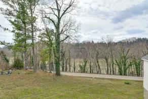 Lake Days & Fireside Nights! Updated Burnside Home - Innvendig