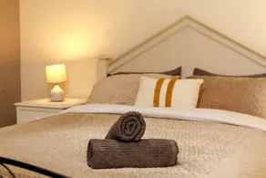 Huge For Long Stay Spacious 5BR 4 Baths 16 Guests - Værelse