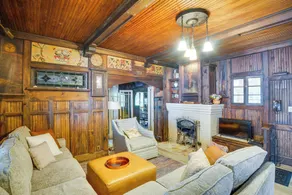 Historic Green Lake Escape: Fire Pit & Lake Views - Interni