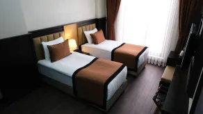 Dimen Hotel - Room