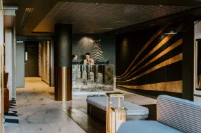 The Motley Hotel Richmond, Tapestry Collection by Hilton - Reception