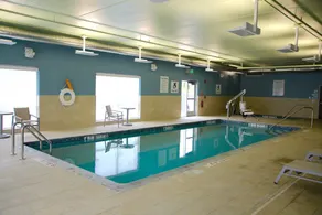 Holiday Inn Express & Suites Oswego by IHG - Pool