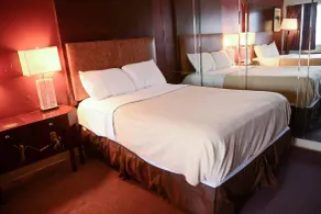 Relax Inn - Room