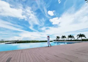 Holiday Inn Melaka by IHG - Piscina