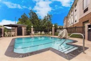 Comfort Suites Saraland - North Mobile - Piscine