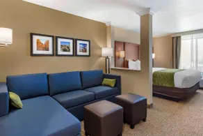 Comfort Suites Albuquerque Airport - Zimmer