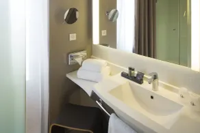 Hôtel Oceania Le Jura Dijon - Salle de bain