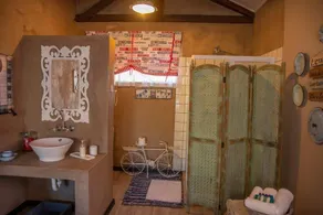 Mirabel Guesthouse - Bad