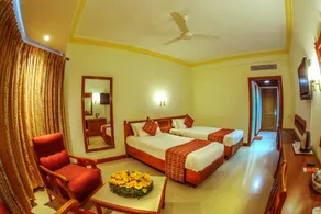 Sri krishna Nada Inn - Room