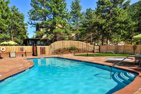Diamond - The Historic Crags Lodge - 1BD - Piscina