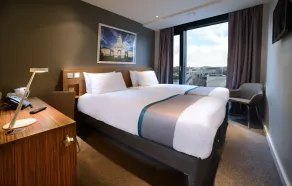 Travelodge PLUS Dublin City Centre - Room