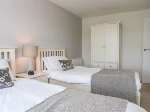 Brynelian - Room