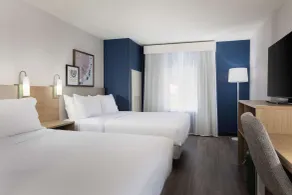 Spark by Hilton Guelph - Room