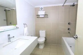 Best Western Casula Motor Inn - Salle de bain