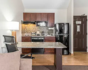 MainStay Suites Pittsburgh Airport - Chambre