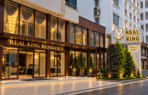 REAL KiNG SUiTE - Image 1