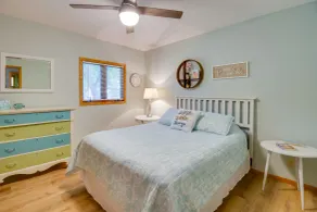 House on Lake Mary w/ Boat Dock & Lakeside Beach! - Room