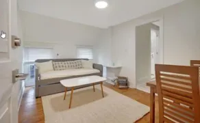 The Melrose - Living area