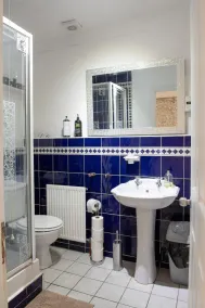 Castle House - Bathroom