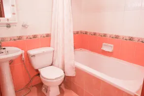 Kanavera House Serviced Apartment - Badezimmer