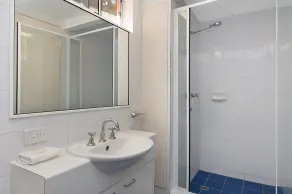 Bali Hai Apartments Noosa - Badrum
