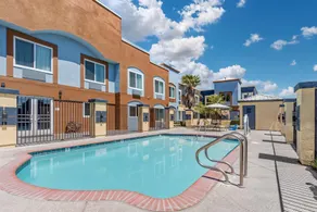 Country Inn & Suites by Radisson, Modesto-Salida - Piscine