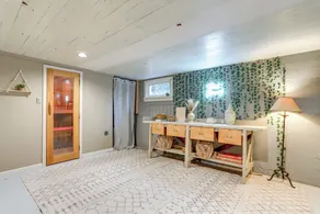 Quaint Studio w/ Sauna: 5 Mi to Space Needle - Interiör