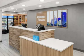 Hampton Inn & Suites Charlotte Airport - Recepción