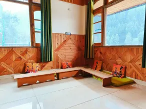 Chalo Chhalal Hotel & Cafe - Quarto