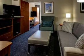 Embassy Suites Williamsburg - Chambre