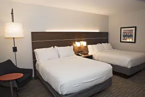 Holiday Inn Express & Suites - Sterling by IHG - Zimmer