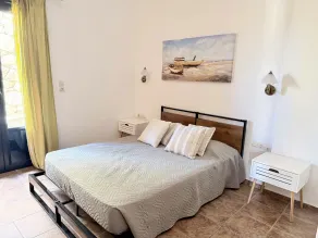 Villa de Linda en una posición inigualable en Kournas: ¡vistas increíbles! - Habitación
