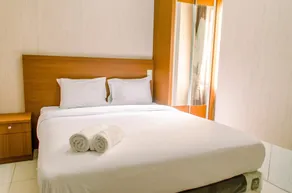 Simply and Cozy Pool View 2BR at Great Western Apartment - Habitación