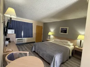 Pine Needles Inn - Chambre
